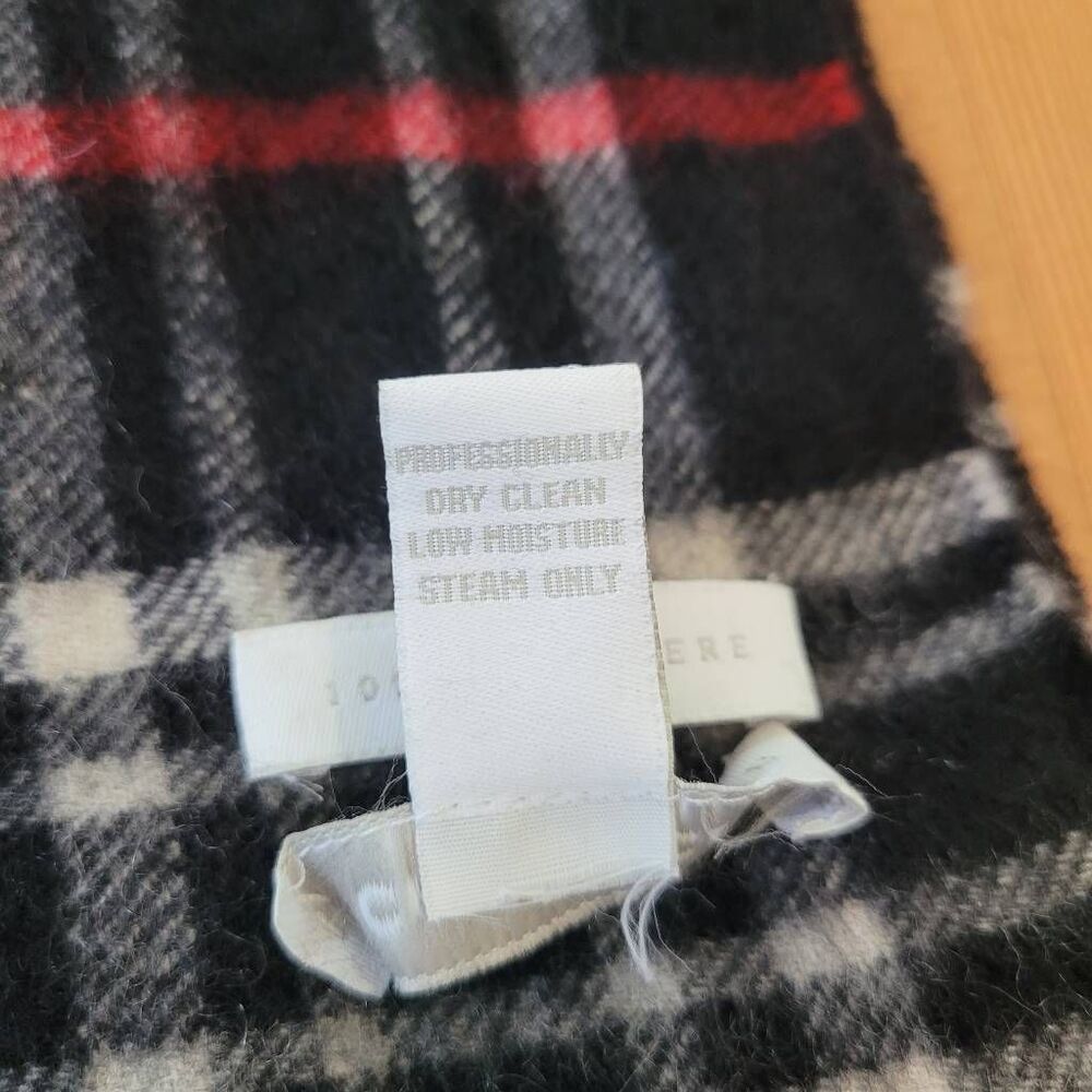 100% cashmere plaid wide scarf Charter Club brand academia goth old money quiet - Picture 6 of 7
